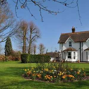 Hookwood Lodge